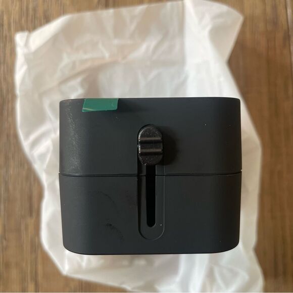 Univeral International Travel Power Adapter Plugs Charger for USA EU UK 110-240V - Picture 11 of 15